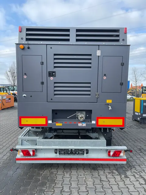 Atlas Copco Drillair Y35 – in use